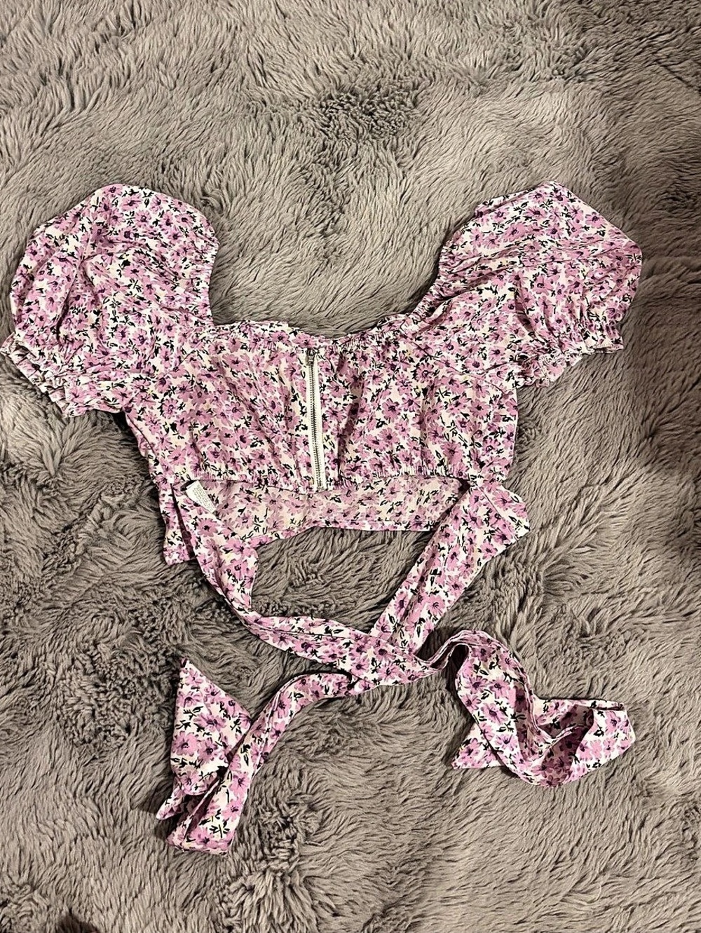 SHEIN Floral Crop Top in Pink & Purple Size Medium